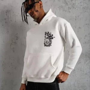 Beyaz kapusonlu sweet